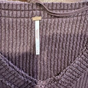 Free People Purple V-Neck Sweater